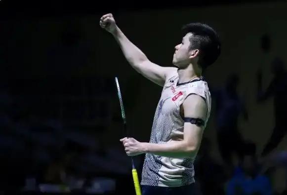 季后赛中走 季后赛中走