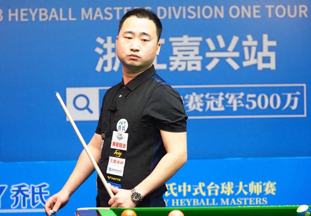 员的队伍中 员的队伍中