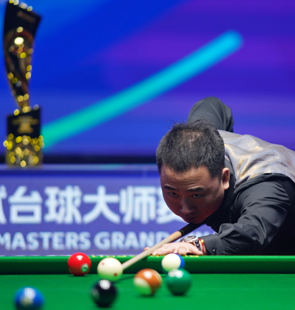 一个新教练 一个新教练