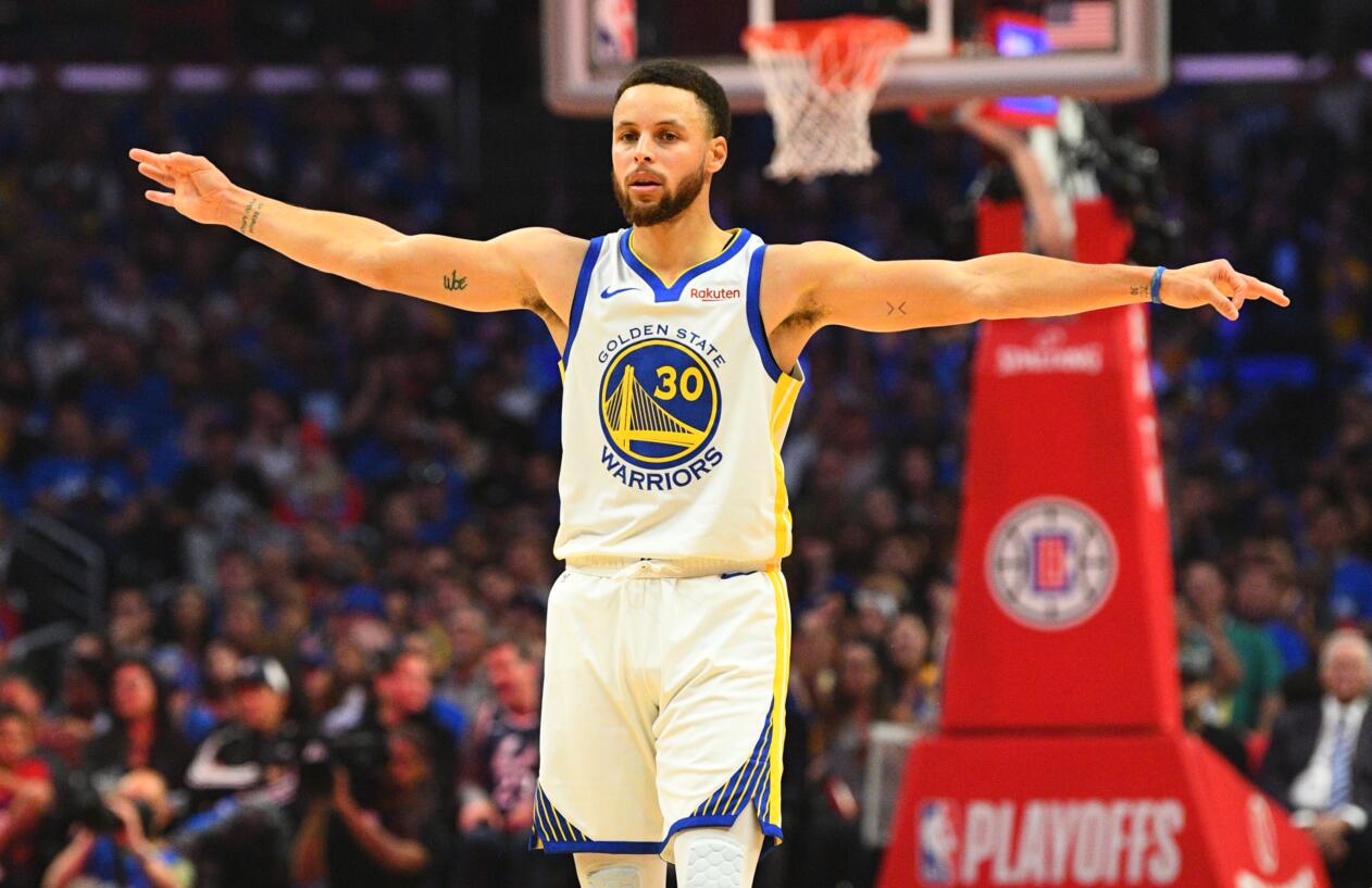 防守表现与 防守表现与