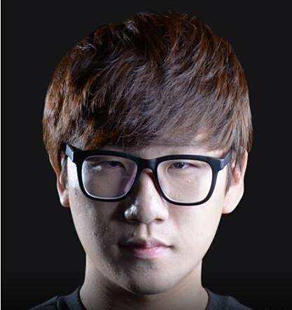 实亏损的感 实亏损的感